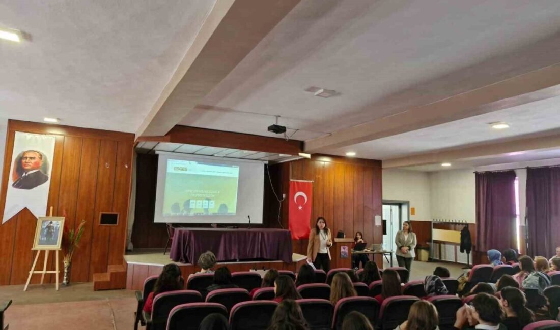 Eş araştırma süreçlerinde büyüteçle incelenen yasal belgeler ve akademik dokümanlar