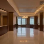 Modern bir otel lobisi, Ankara Otel Kaydı için davetkar atmosfer