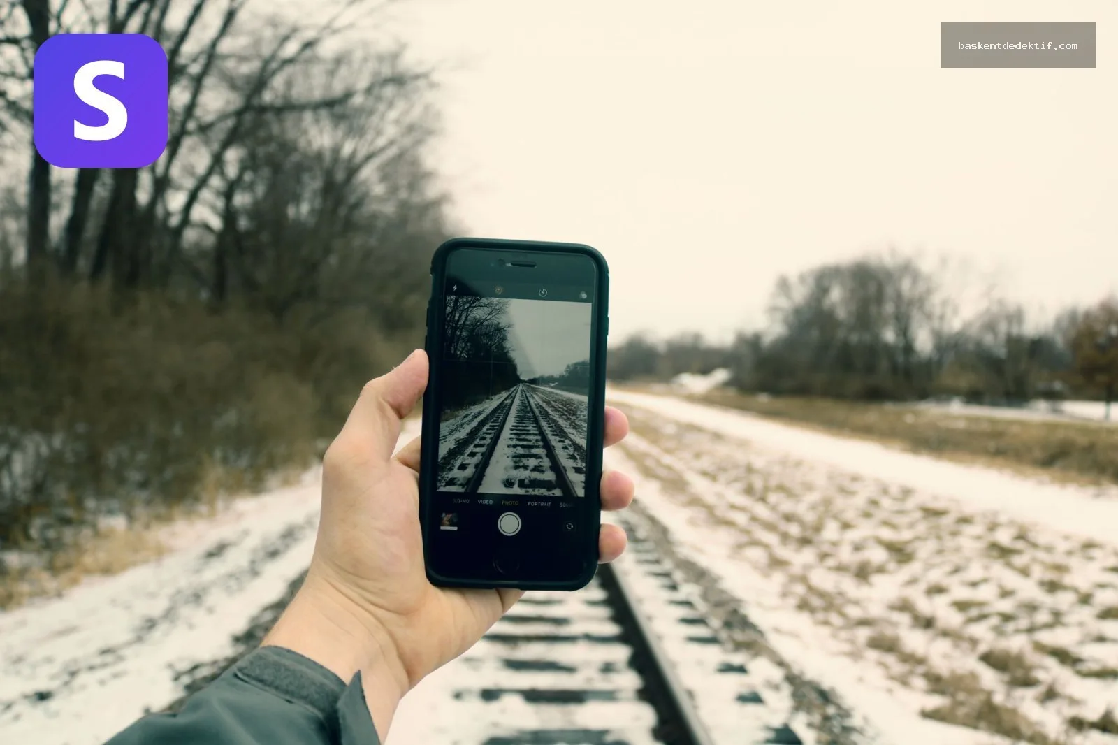 Karlı tren yolunda akıllı telefonla eş takip uygulaması kullanımı
